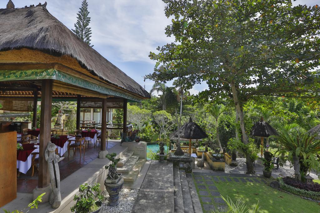 Alam Puri Art Museum Resort & Spa Denpasar Exteriör bild