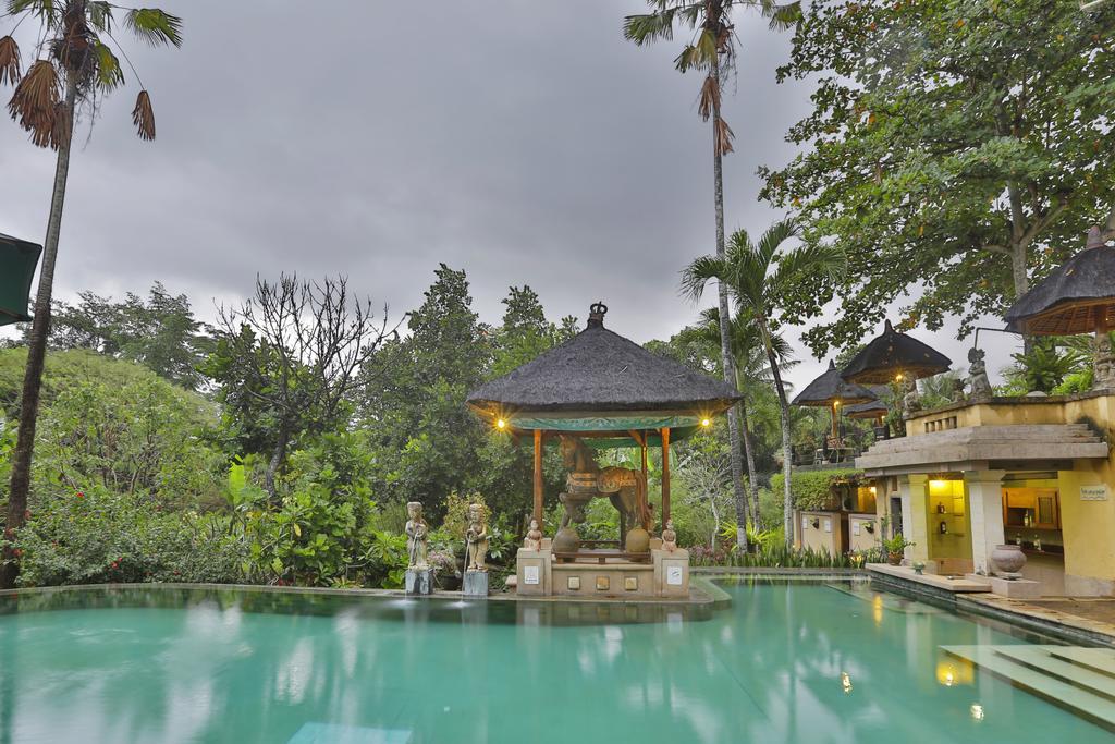 Alam Puri Art Museum Resort & Spa Denpasar Exteriör bild